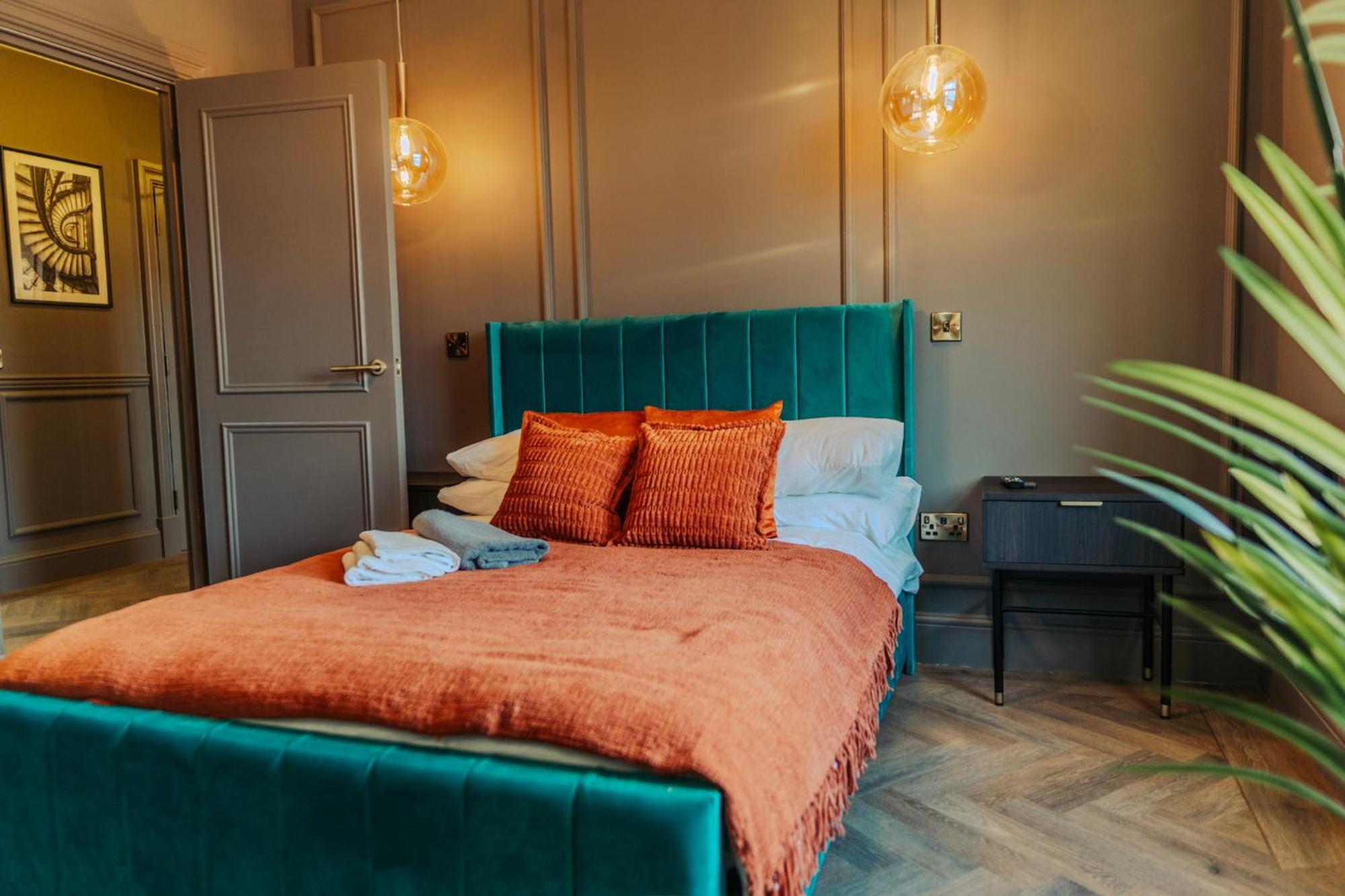 Magistrates Penthouse Suite - Town Centre Apartments With Spa Morpeth Eksteriør billede